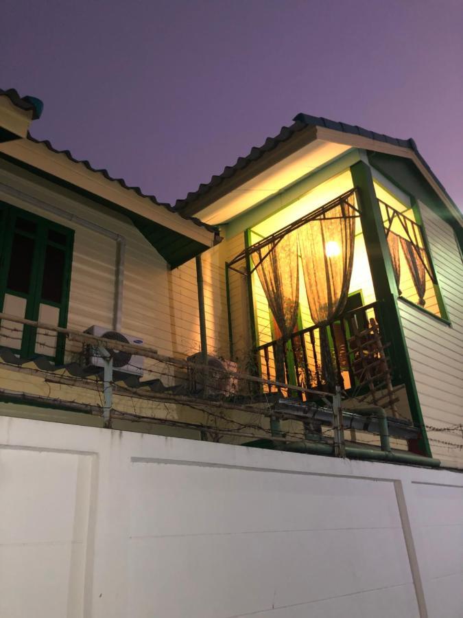 Bed and Breakfast Baan Tepa Boutique House Bangkok Exteriér fotografie
